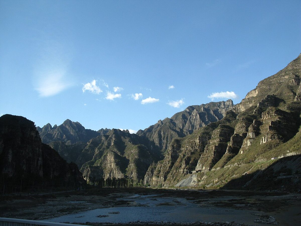 野三坡龙门峡